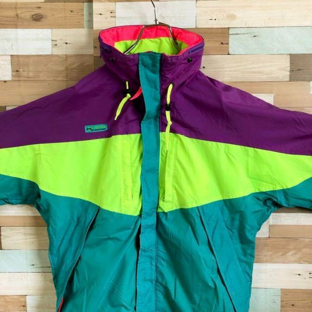 Columbia(コロンビア)の輸入古着 コロンビア マウンテン ナイロンジャケット キャンプ 登山 90S メンズのジャケット/アウター(ナイロンジャケット)の商品写真