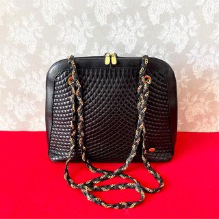 バリー(Bally)のBALLY  キルティングレザー チェーンショルダー ブガッティ 黒(ショルダーバッグ)