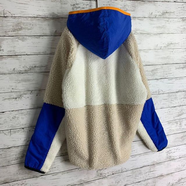NIKE ボアジャケットu3000ワンポイント刺繍ロゴu3000希少u3000入手困難