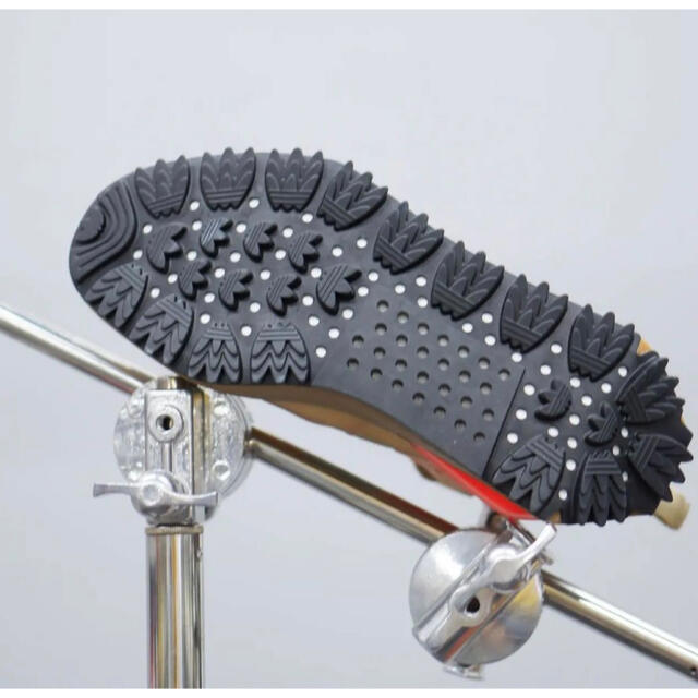 adidas(アディダス)の秋冬おすすめ！新品 ファレル・ウィリアムスNMD S1 RYAT 28.5cm メンズの靴/シューズ(スニーカー)の商品写真