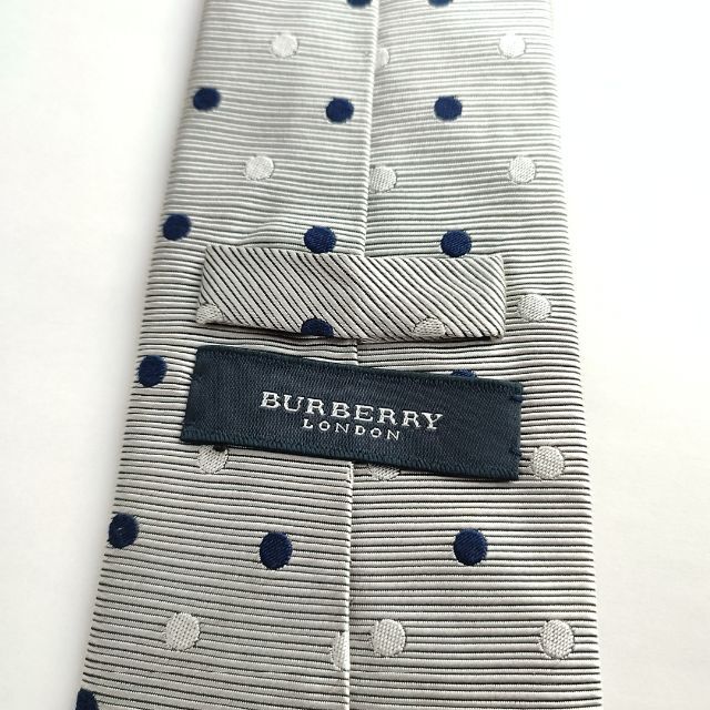 BURBERRY(バーバリー)のバーバリーロンドン シルク ネクタイドット柄 水玉 シルバーグレイ系 h77 メンズのファッション小物(ネクタイ)の商品写真