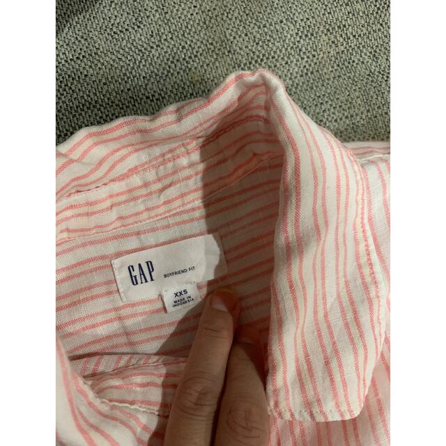 GAP(ギャップ)のGap シャツ レディースのトップス(シャツ/ブラウス(長袖/七分))の商品写真