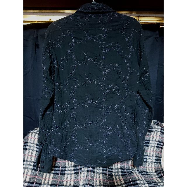 刺繍　メンズシャツ　長袖　黒　ブラック　M　綿　レーヨン メンズのトップス(シャツ)の商品写真