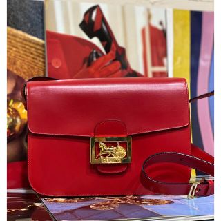 アイテム celine レッド ベージュ トリオンフの通販 by ♪MAYA♪'s ...