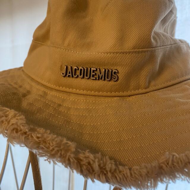 Alexander Wang(アレキサンダーワン)の大人気完売jacquemusフリンジハットベージュジャックムス レディースの帽子(ハット)の商品写真