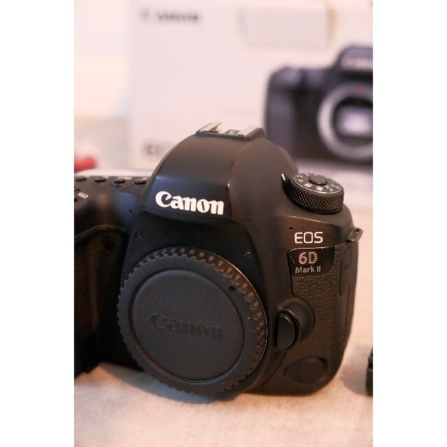 【yuuuu】Canon EOS 6D MARK2 ボディ