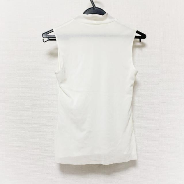 取寄商品  ノースリーブカットソー 新品未使用⭐︎ヴィヴィアンタム Tシャツ/カットソー(半袖/袖なし)