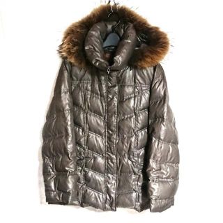 バルマン ダウンコート(レディース)の通販 85点 | BALMAINのレディース 激安オンライン通販 未使用級✨最高級✨バルマン ダウンコート フォックスファー 茶色系 M ロング ダウンジャケット