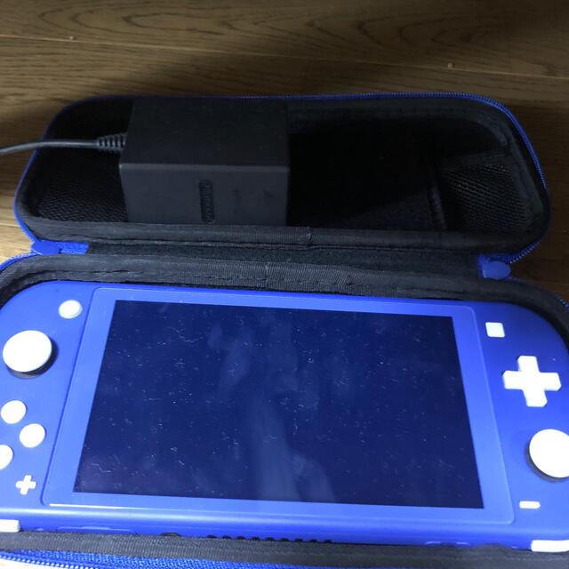 Nintendo Switch LITE ブルー　　美品