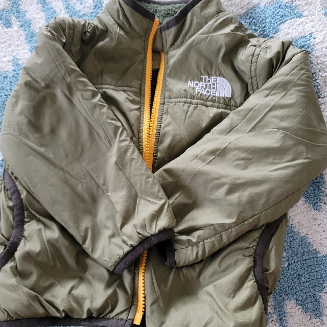 THE NORTH FACE(ザノースフェイス)のNorth Face♡フリースリバーシブル キッズ/ベビー/マタニティのキッズ服男の子用(90cm~)(ジャケット/上着)の商品写真