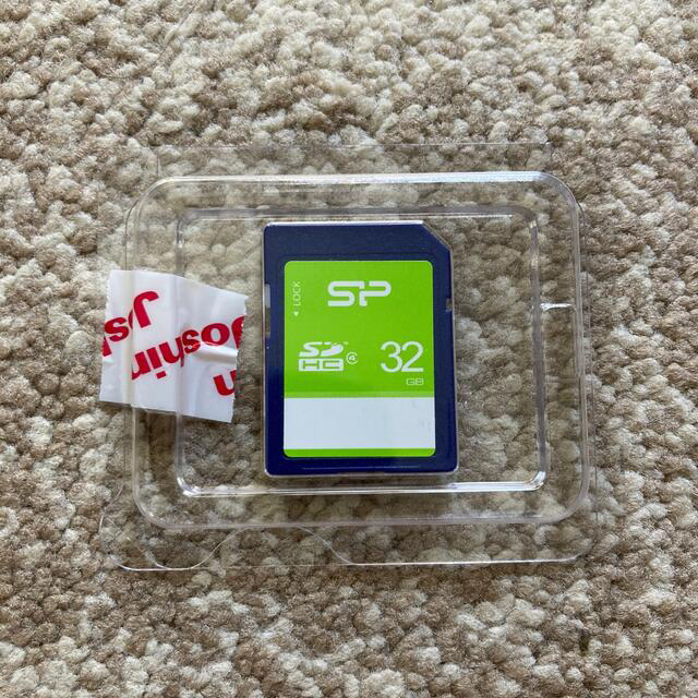 SDカード シリコンパワー 32GB  スマホ/家電/カメラのPC/タブレット(PCパーツ)の商品写真