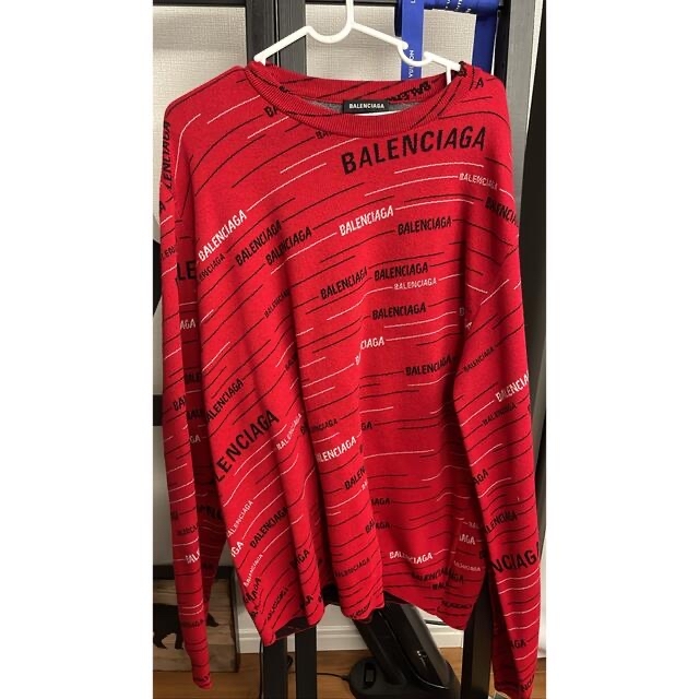 Balenciaga(バレンシアガ)のバレンシアガ BALENCIAGA 斜めロゴ 総柄 ニット セーター 赤 メンズのトップス(ニット/セーター)の商品写真