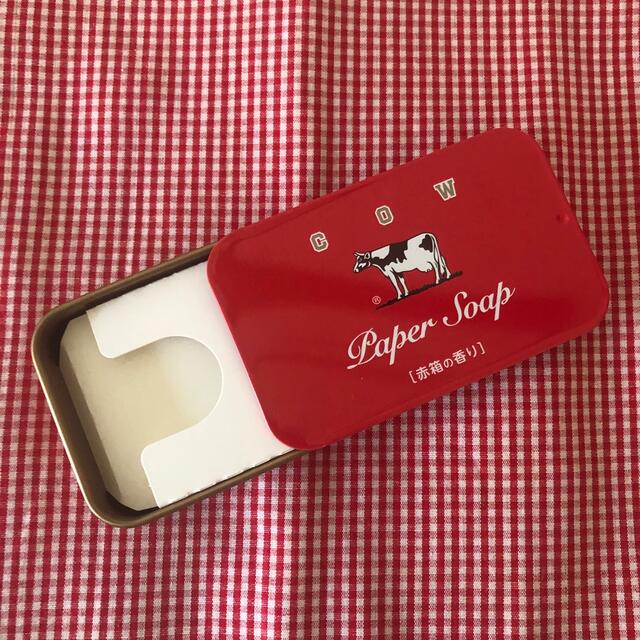 COW(カウブランド)のカウブランド 赤箱の香りの紙石けん専用ケース付き コスメ/美容のボディケア(ボディソープ/石鹸)の商品写真