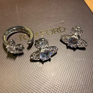 ヴィヴィアン(Vivienne Westwood) ピアス(ホワイト/白色系)の通販 62