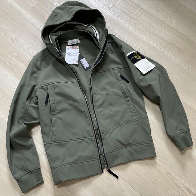 STONE ISLAND(ストーンアイランド)のSTONE ISLAND SOFT SHELL JACKET メンズのジャケット/アウター(ブルゾン)の商品写真