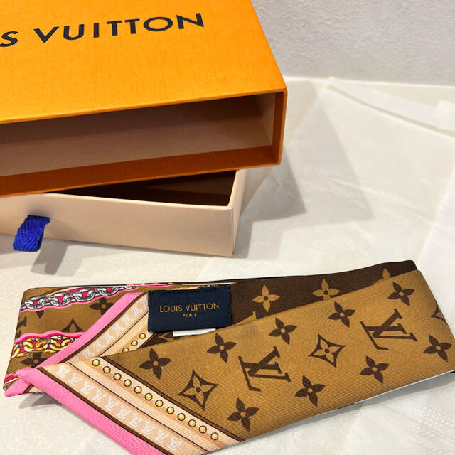 【VUITTON】新品未使用 スカーフレディース