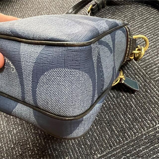 COACH(コーチ)のコーチ　シグネチャー　ショルダーバッグ レディースのバッグ(ショルダーバッグ)の商品写真