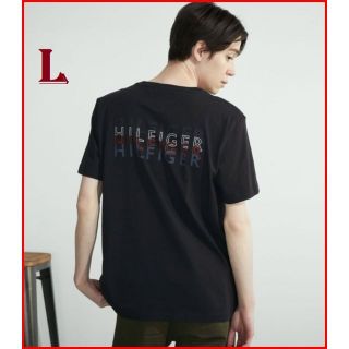 トミーヒルフィガー(TOMMY HILFIGER)のSTACKED HILFIGER バックロゴTシャツ　ブラック　Lサイズ(Tシャツ/カットソー(半袖/袖なし))