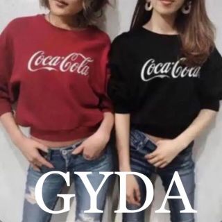 ジェイダ(GYDA)のGYDA☆コカ・コーラコラボ☆ショート丈☆トレーナー☆美品(トレーナー/スウェット)