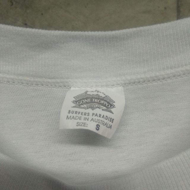 マルチカラー　刺繍 ロゴ オーストラリア Tシャツ スーベニア 90s　白 レディースのトップス(Tシャツ(半袖/袖なし))の商品写真