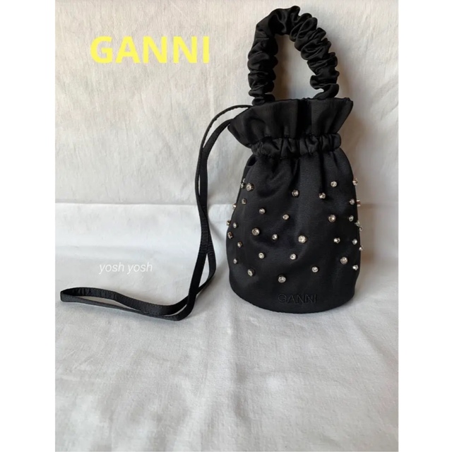 22AW☆新品・未使用☆ GANNI ショルダーバッグ　ハンドバッグ　巾着バッグ