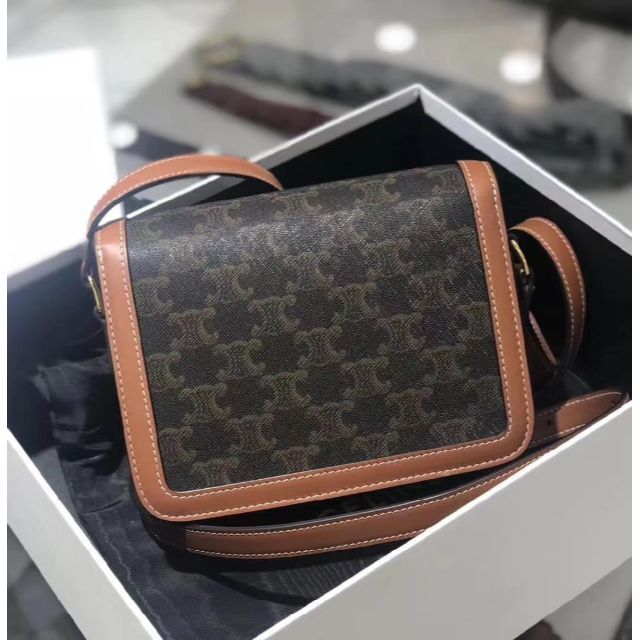 ーバッグで CELINE カーフスキン タンの通販 by ee's shop|ラクマ
