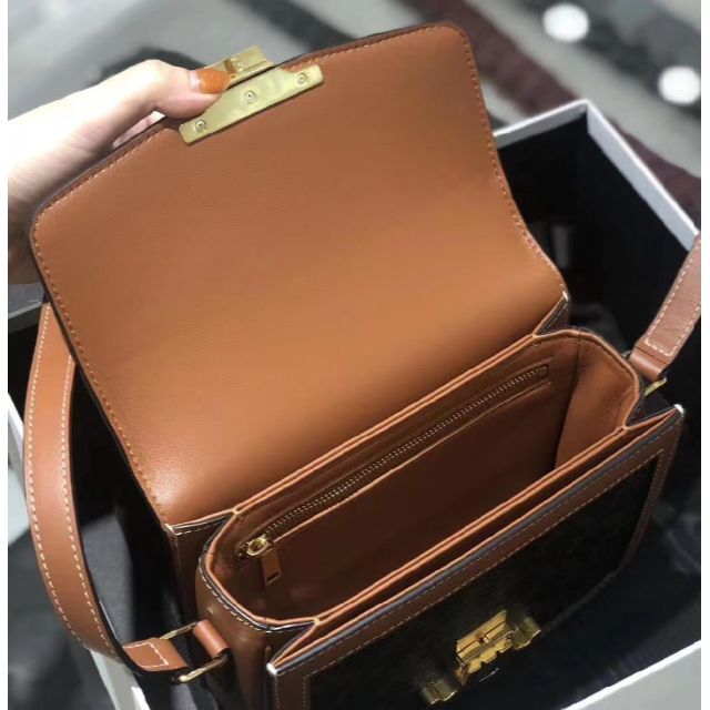 ーバッグで CELINE カーフスキン タンの通販 by ee's shop|ラクマ
