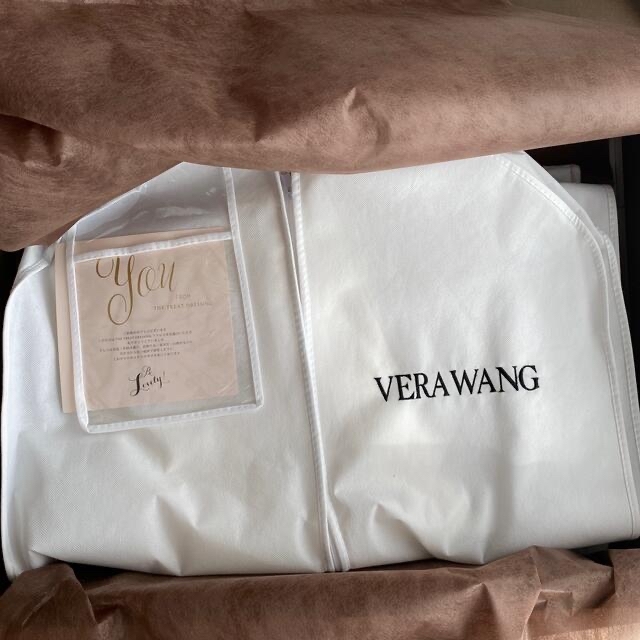 Vera Wang(ヴェラウォン)の【US4】verawang odelle  /  ヴェラヴォン　オデール レディースのフォーマル/ドレス(ウェディングドレス)の商品写真