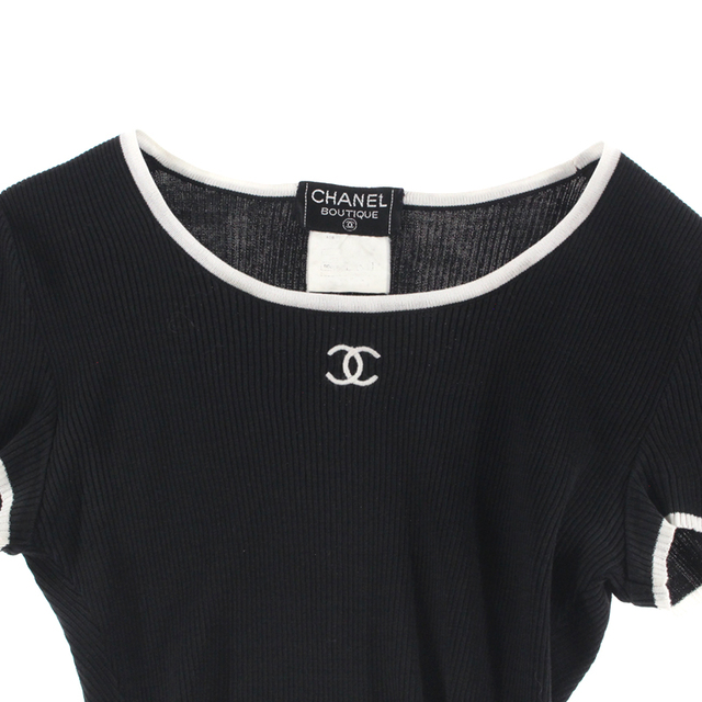 正規品直輸入】 クロップド丈 CHANEL シャネル - CHANEL チビ丈 半袖T 正規品直輸入】 クロップド丈 CHANEL シャネル - CHANEL チビ丈 半袖T
