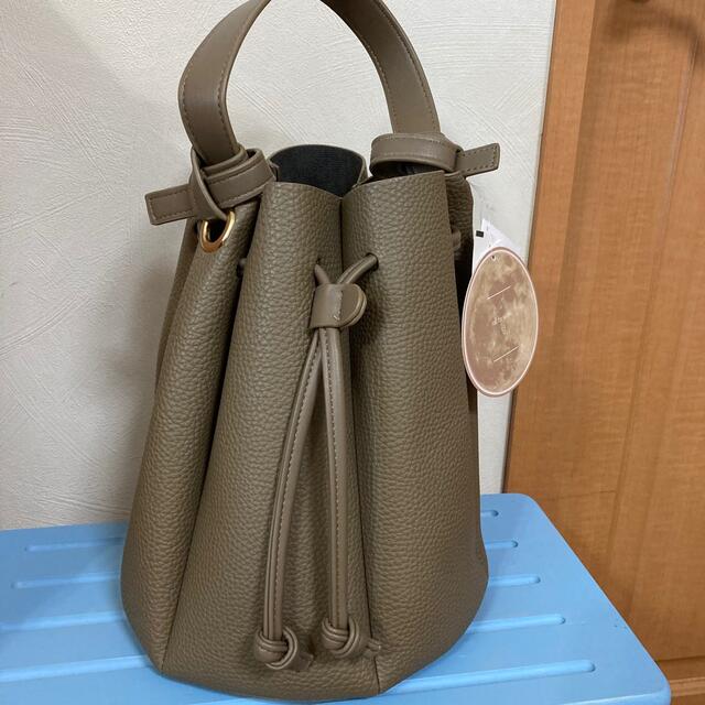 しまむら(シマムラ)のしまむら　yumi カヌレ　2WAY バッグ  グレージュ レディースのバッグ(ショルダーバッグ)の商品写真