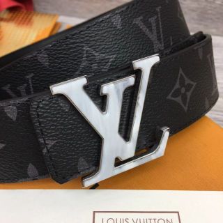 ヴィトン(LOUIS VUITTON) ロゴ ベルト(メンズ)の通販 58点 | ルイ ヴィトン(LOUIS VUITTON) ロゴ ベルト(メンズ)の通販 58点 | ルイ