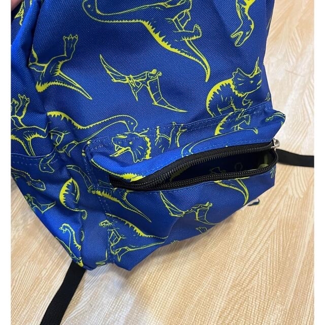 【新品】リュックサック　キッズ用　恐竜　ブルー キッズ/ベビー/マタニティのこども用バッグ(リュックサック)の商品写真