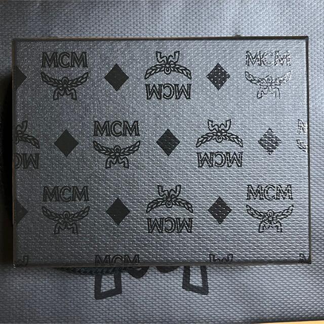 MCM(エムシーエム)のMCM箱　ショッパー レディースのバッグ(ショップ袋)の商品写真