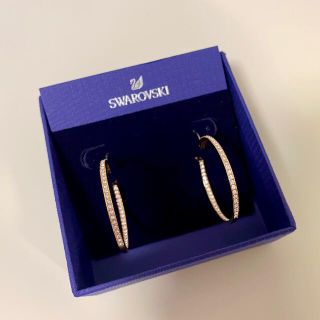 スワロフスキー(SWAROVSKI)のスワロフスキー SOMMERSET フープピアス(ピアス)