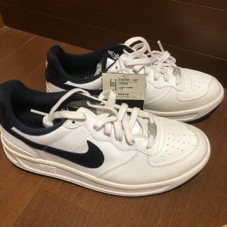 ナイキ(NIKE)の本日まで(スニーカー)