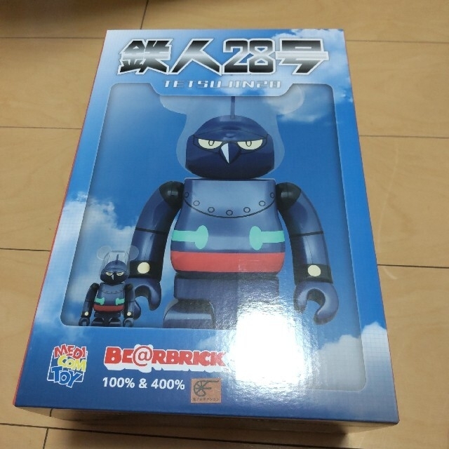 ベアブリック　be@rbrick　鉄人28号　ロボット　昭和　レトロ エンタメ/ホビーのおもちゃ/ぬいぐるみ(キャラクターグッズ)の商品写真