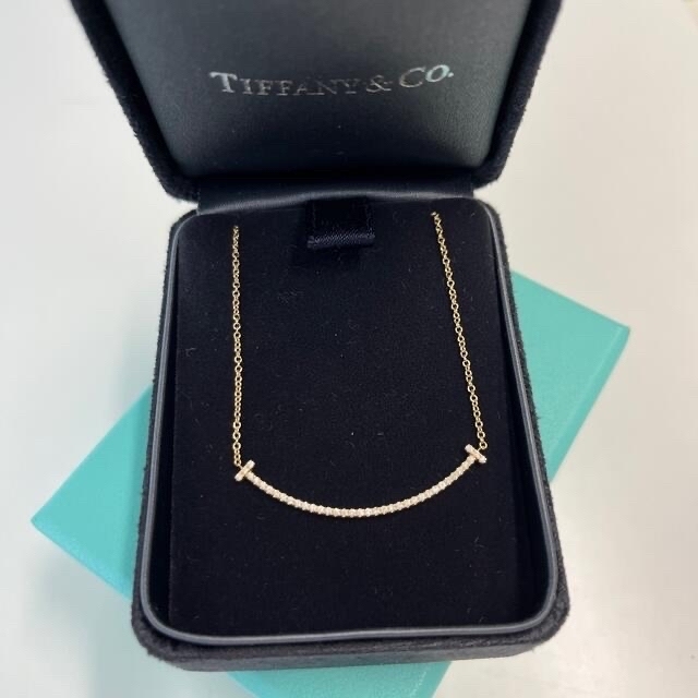 Tiffany & Co.(ティファニー)の専用★TIFFANY ティファニー T ダイヤモンド スマイル ペンダント レディースのアクセサリー(ネックレス)の商品写真