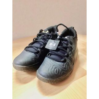 アンダーアーマー(UNDER ARMOUR)の【未使用】アンダーアーマー　バスケットシューズ 22.5㎝(バスケットボール)