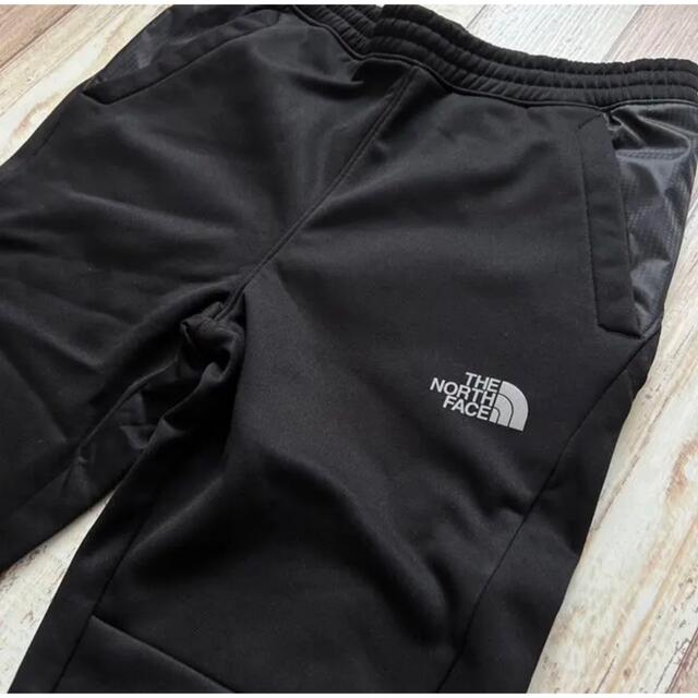 THE NORTH FACE(ザノースフェイス)の【海外限定】TNF ジョガーパンツ メンズ　ジュニア　BLACK　 170 メンズのパンツ(その他)の商品写真