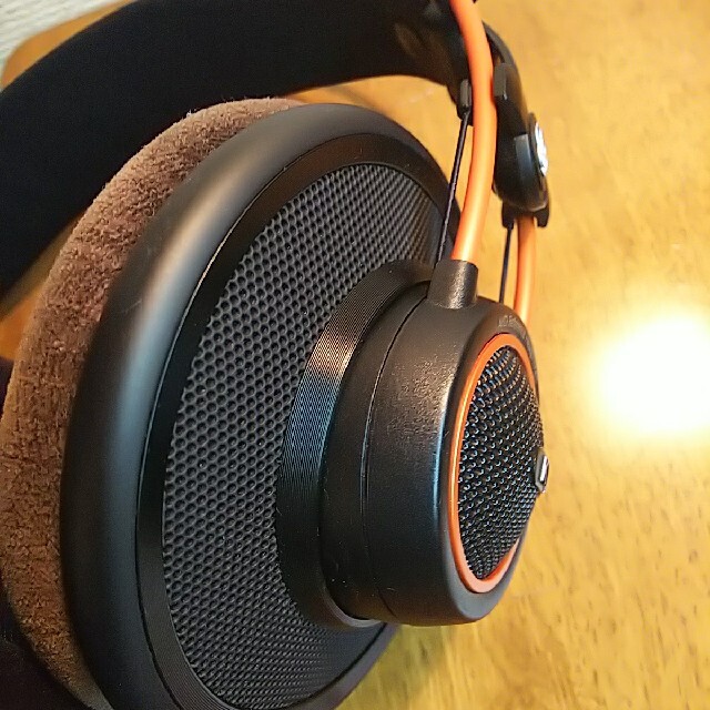 AKG 712 pro ヘッドホン スロバキア製