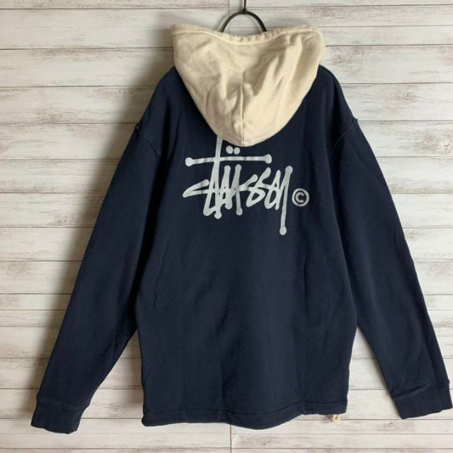【超希少カラー】 STUSSY パーカー バックロゴ 入手困難 ツートン 【超希少カラー】 STUSSY パーカー バックロゴ 入手困難 ツートン