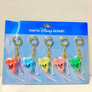 ディズニー(Disney)の【新品未使用】ディズニーリゾート限定  バルーン　キーチェーン(キャラクターグッズ)