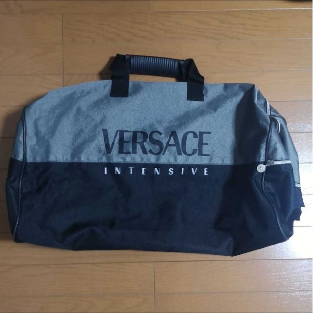 ＊訳あり＊ VERSACE ヴェルサーチ ボストンバッグ 中古品です。