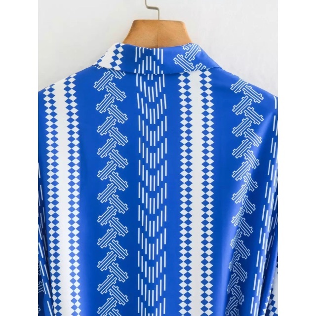 🌾9月新作🎑9001◇blue vintage レトロ 柄 シャツワンピースの通販 by ... ????9月新作????9195◆vintage ヴィンテージ レトロ 柄 シャツワンピース