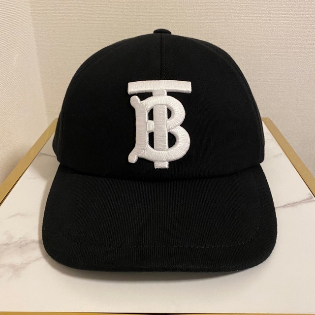 BURBERRY(バーバリー)のBURBERRY BASEBALL CAP BLACK バーバリー キャップ レディースの帽子(キャップ)の商品写真