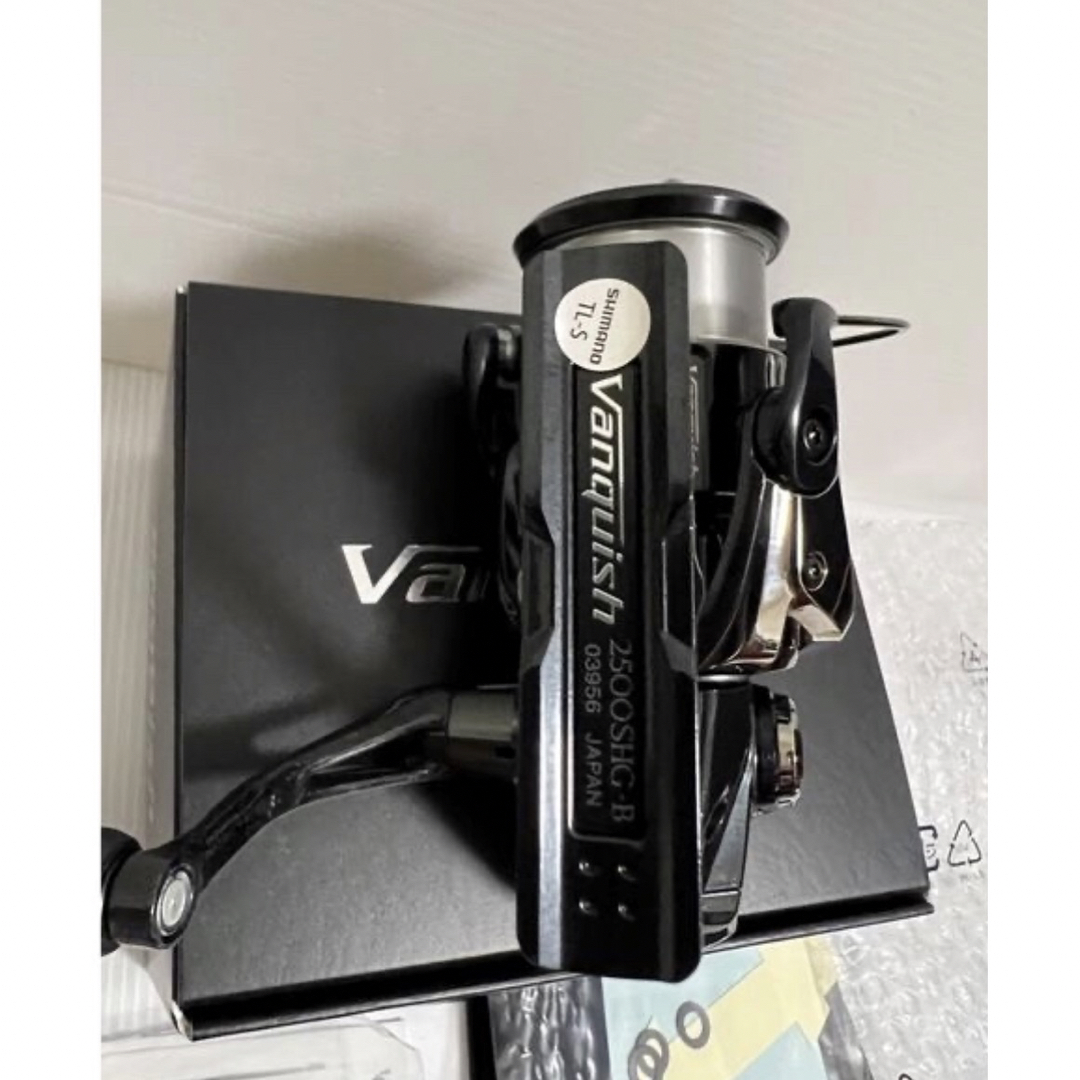 美品 使用4回 21年製 シマノ19ヴァンキッシュ 2500SHG-ecosea.do