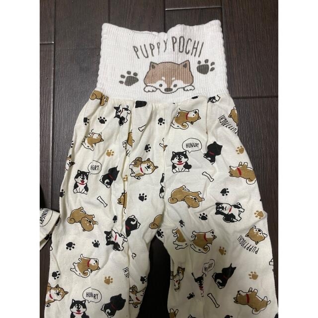 moz(モズ)のパジャマ2枚セット　長袖　腹巻きタイプ　moz＆犬柄　90㎝ キッズ/ベビー/マタニティのキッズ服男の子用(90cm~)(パジャマ)の商品写真