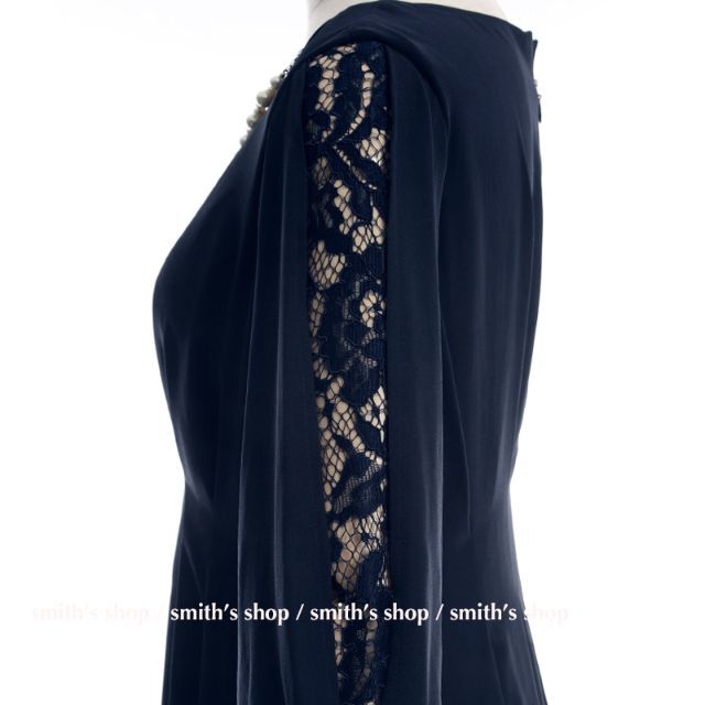 axes femme(アクシーズファム)のaxes femme タックデザインドレス 紺 レディースのワンピース(ひざ丈ワンピース)の商品写真