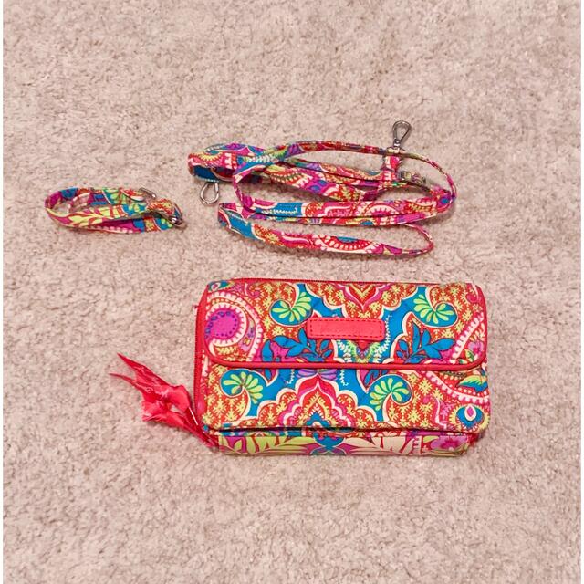 Vera Bradley(ヴェラブラッドリー)のVera Bradley 財布ポシェット レディースのファッション小物(財布)の商品写真