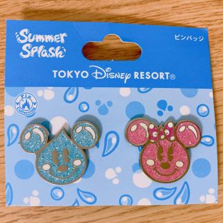 ディズニー(Disney)の新品未使用 サマースプラッシュ ピンバッジ ミッキー&ミニー(バッジ/ピンバッジ)